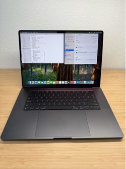 MacBook Pro M3 16 inch 36GB 512SSD 9.9/10 Condition 22 Cycle Count