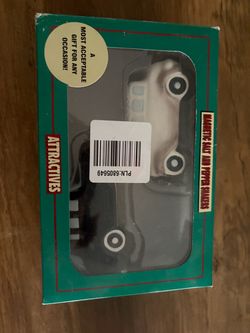 Vintage Attractives Magnetic Salt & Pepper Shakers – Original Box – NIB