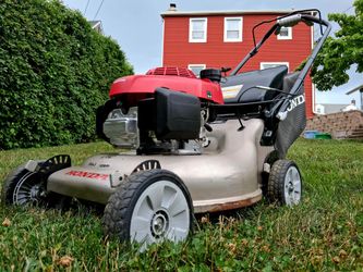 Honda HRR216 21" 3-in-1 RWD Self-Propelled Lawn Mower w/ Smart Drive
