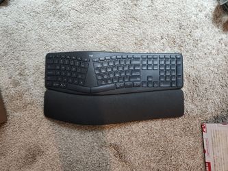 Logitech Sculpt Keyboard