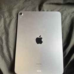 locked ipad air 5th gen (for parts)