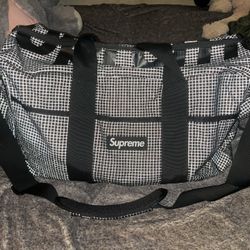 Supreme Duffle Bag 