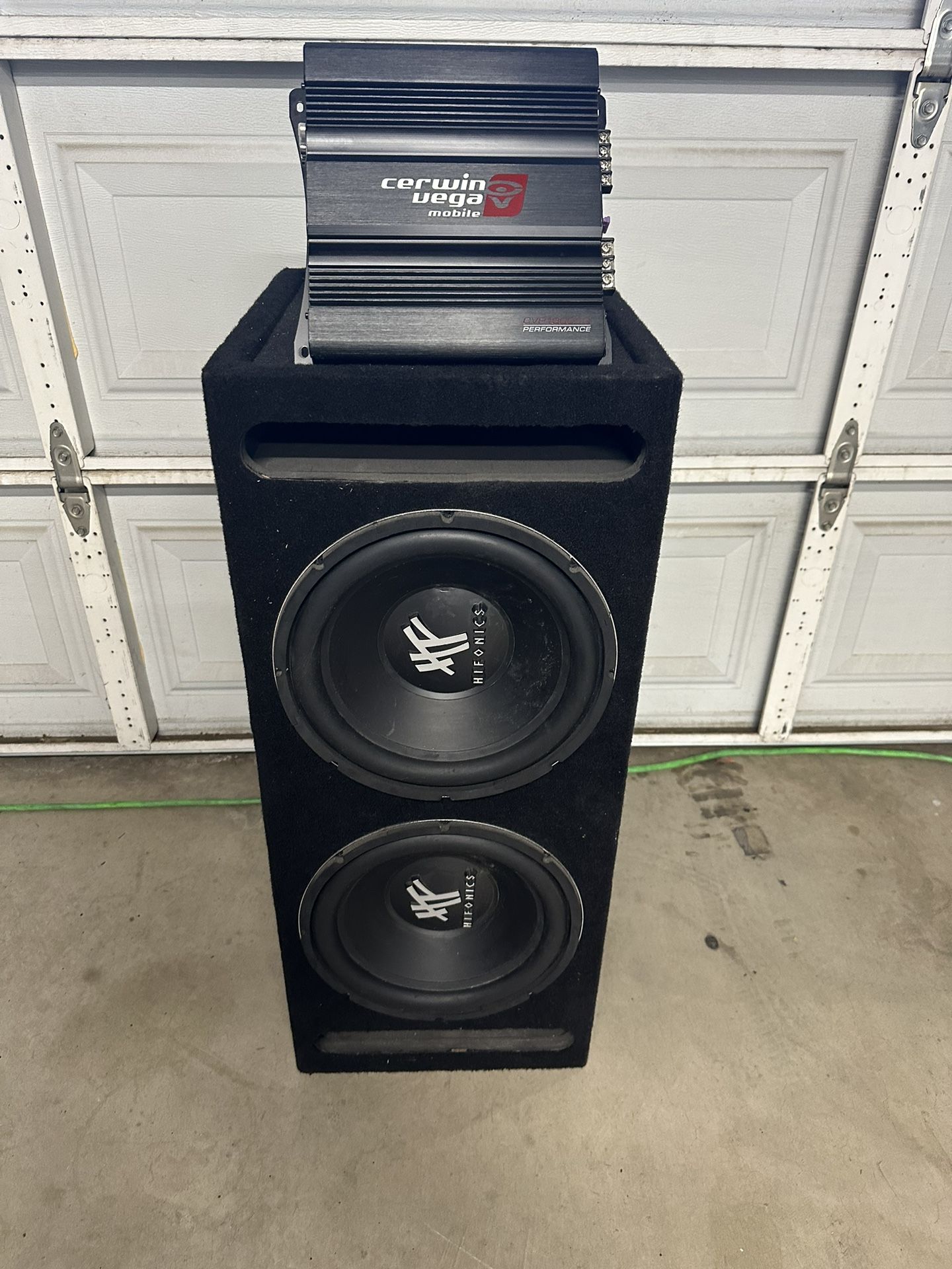 12' Speaker Box With Amp