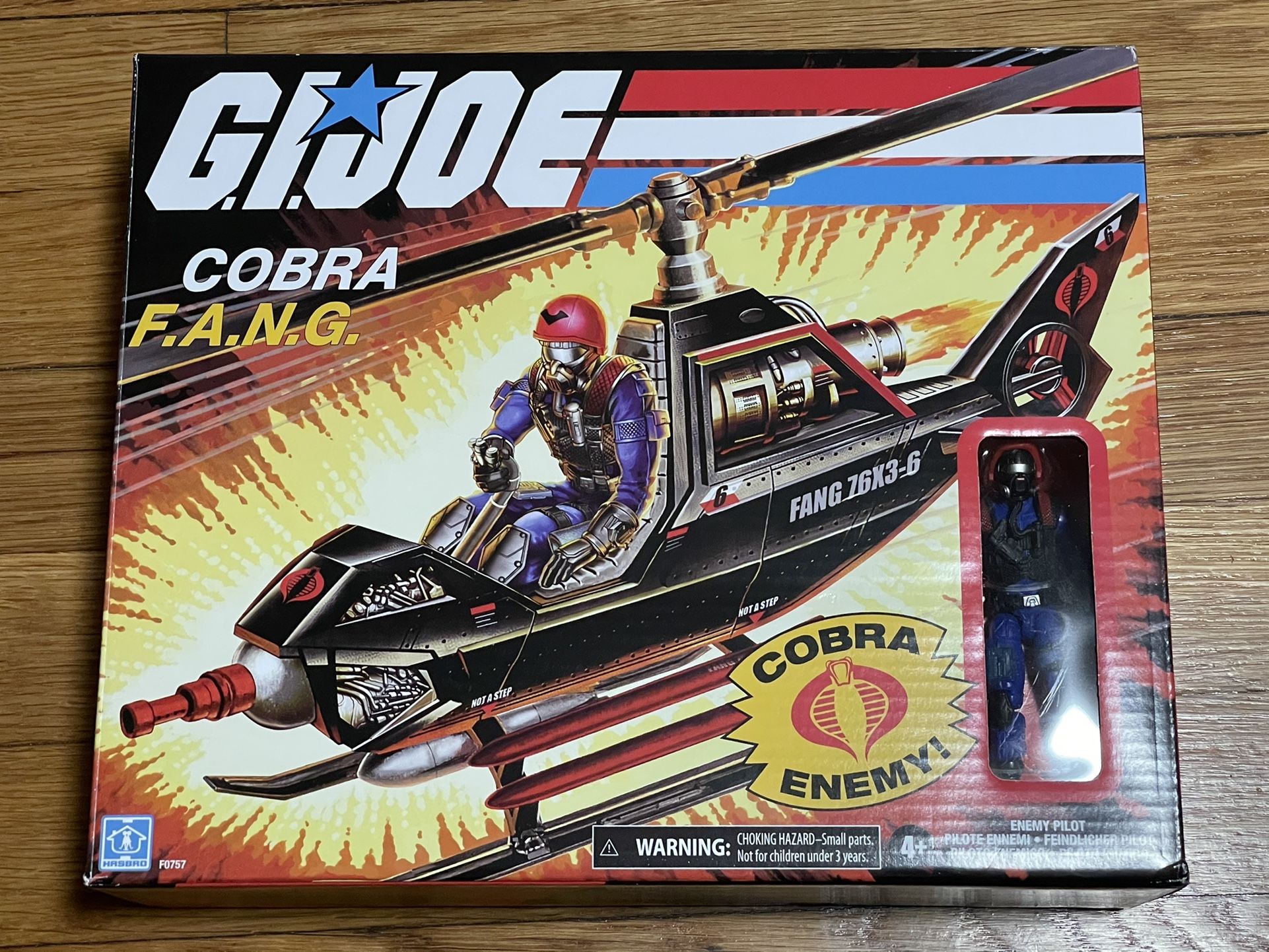 Hasbro GI Joe Retro Collection Cobra F.A.N.G.