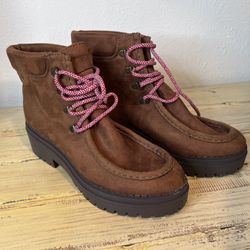 Indigo Rd. Windsor 2 Brown heeled hiking Boots high top sneakers suede 8.5