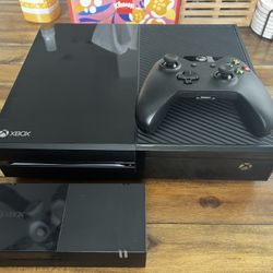 🎮 XBOX ONE + BLACK OPS 6 - CLEAN, TESTED, READY TO PLAY!