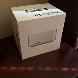 Mac Studio m1 ULTRA 128 GB 