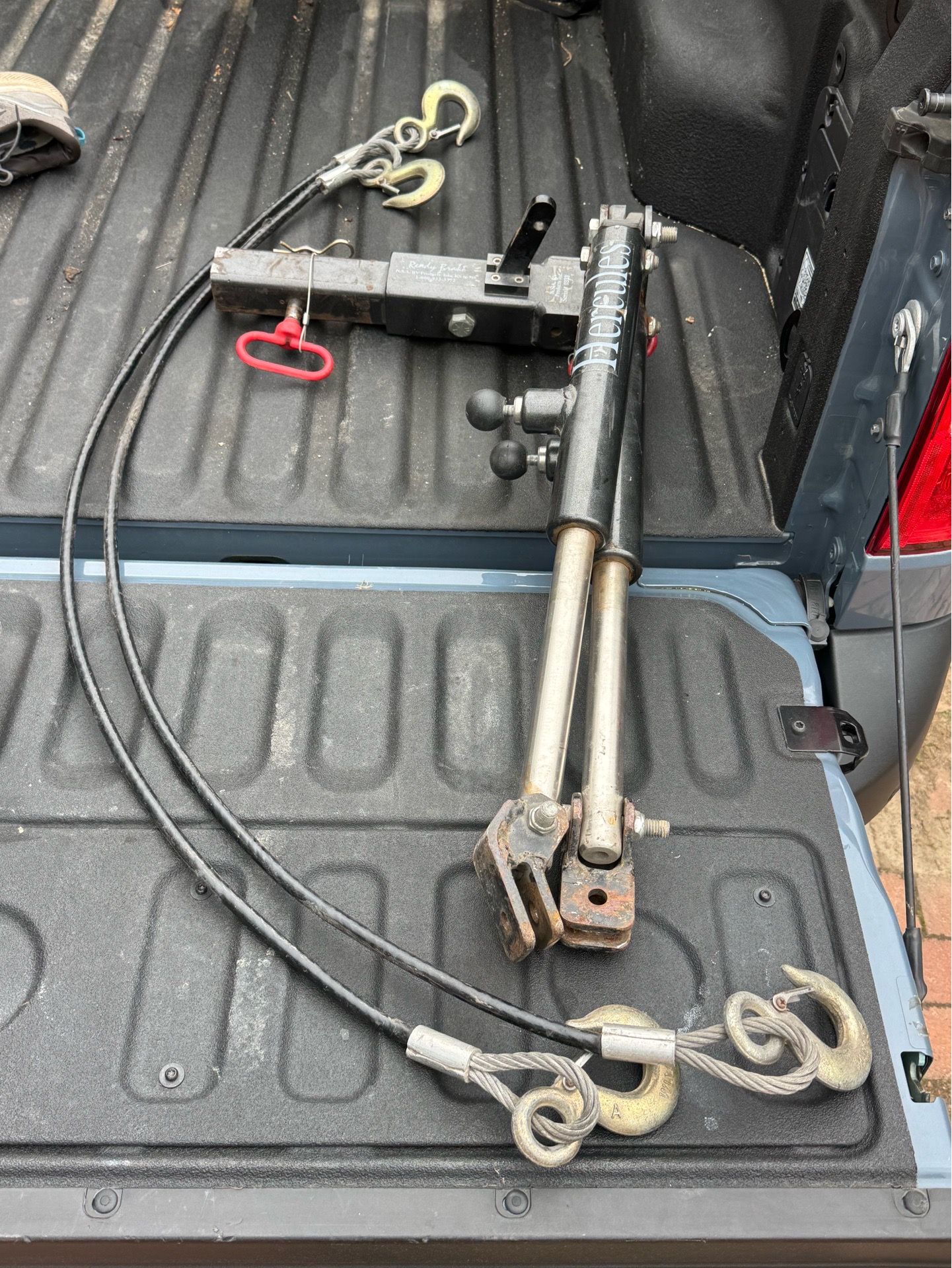 Tow bar