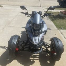 2022 Dong Trike