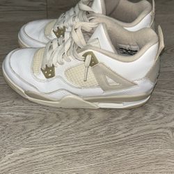 Jordan 4 Retro GS ‘Linen’ 2017  (YOUTH SIZE 6)