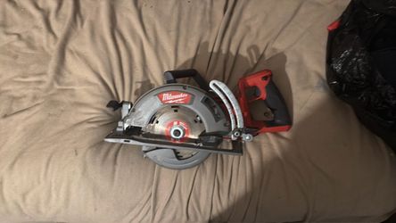 Milwaukee 7-1/4 circular Skil saw cordless