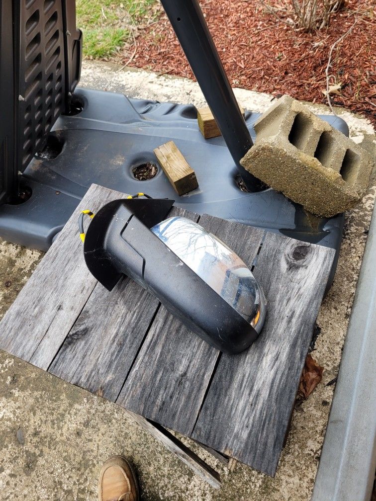 2011 silverado Drivers Side Power Mirror