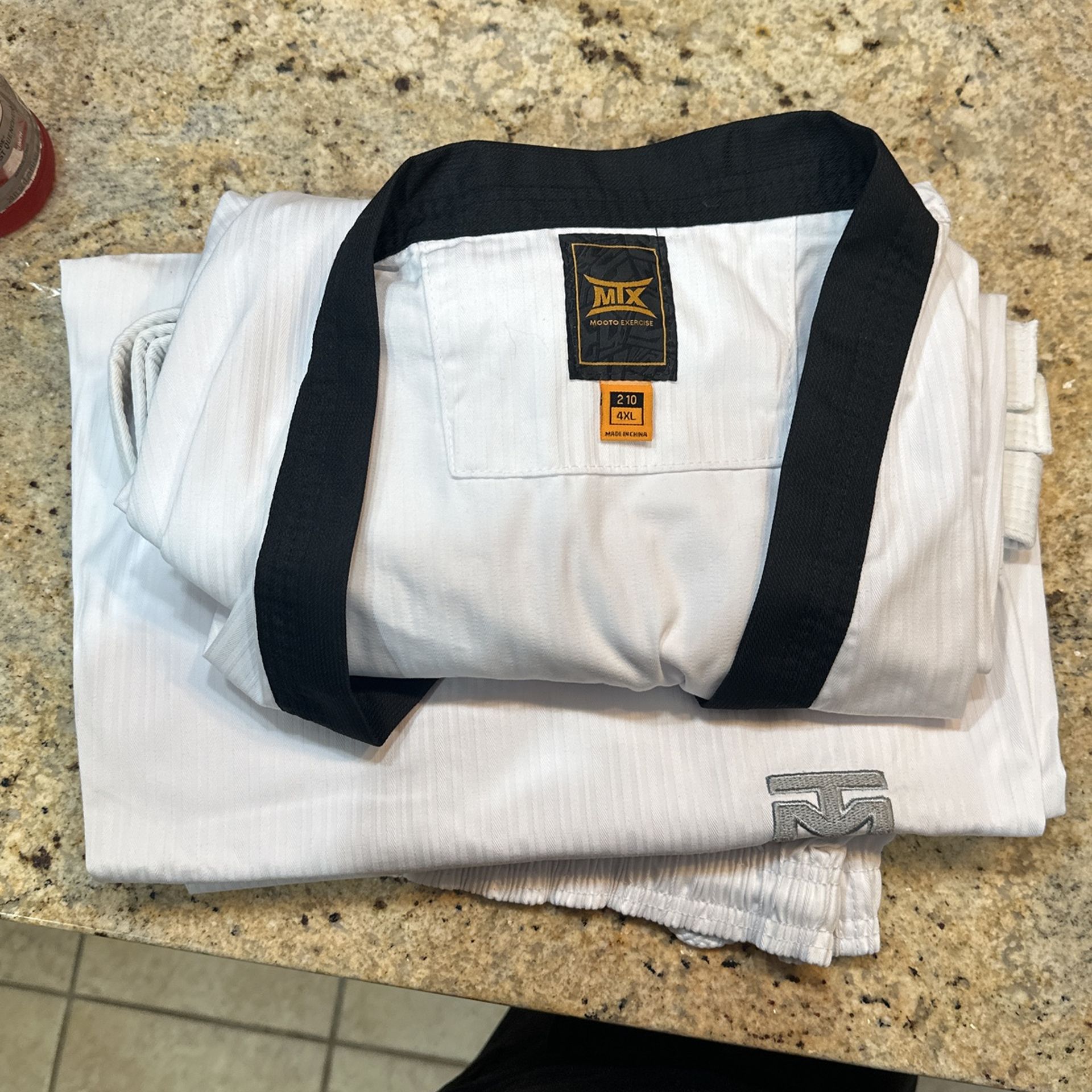 Taekwondo Dobok Uniform