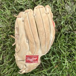 Rawlings Glove
