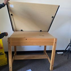 Drafting table
