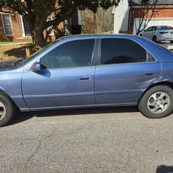 2000 Toyota Camry