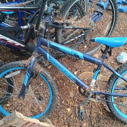 Kids Bicycle Huffy Thunder 