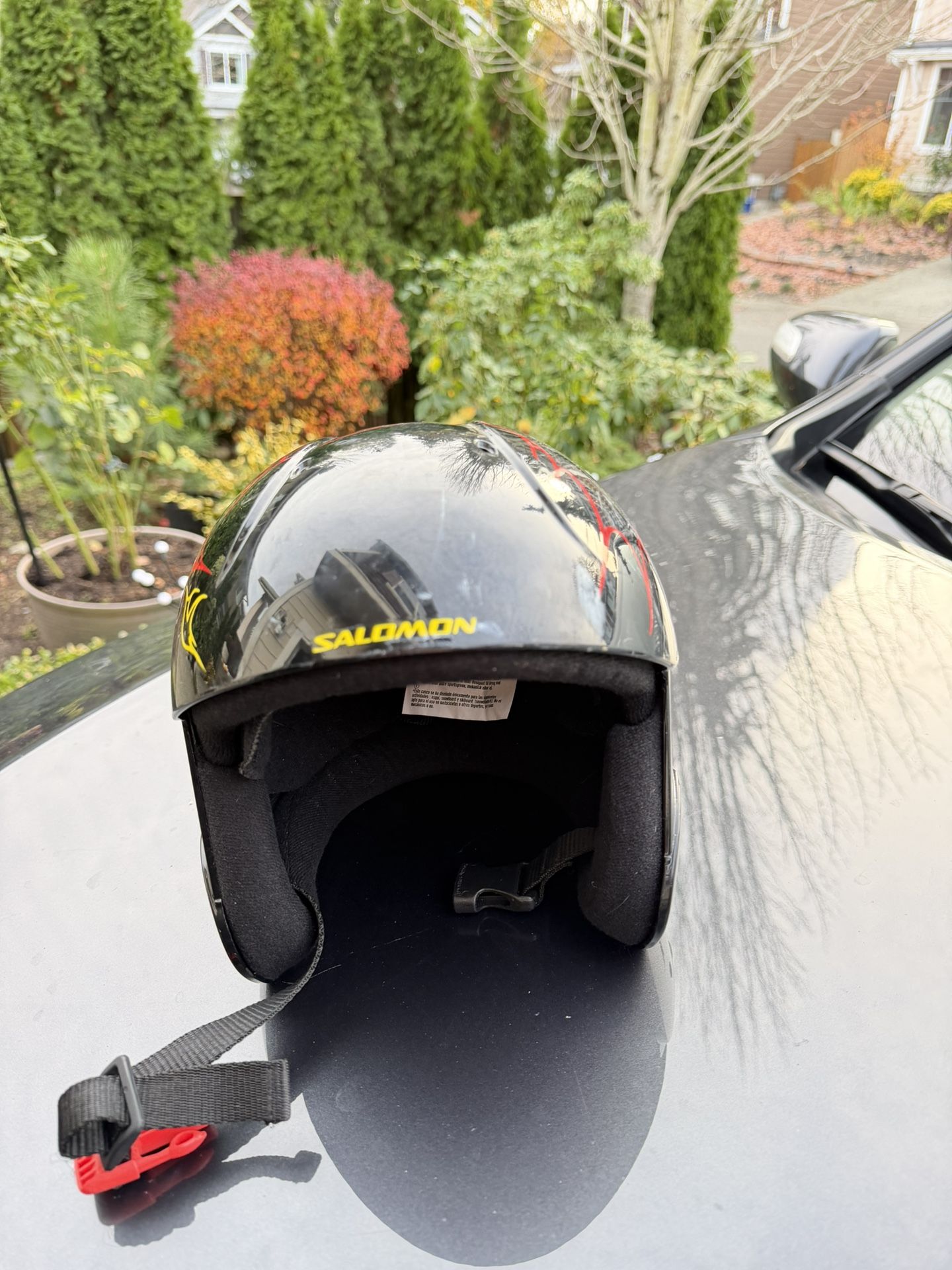 Salomon Ski Helmet For Boys. Size - Small 