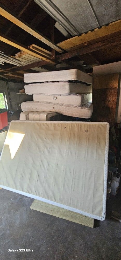 Full Size Beds For $50