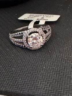 💍 NEW 1.2 CT Moissanite Halo Ring – Size 8 – $125 OBO
