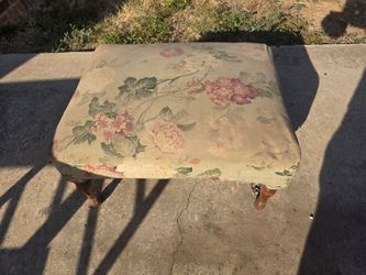 Vintage leg rest