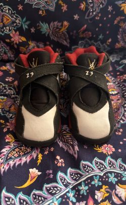 Air Jordan 8 Retro
