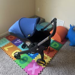 Doona Car Seat & Stroller
