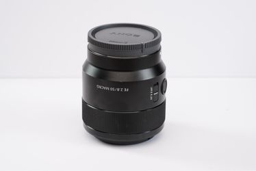 Sony FE 50mm f2.8 macro lens (E-Mount)