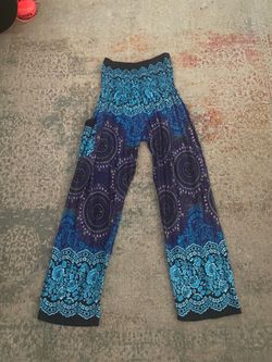 Tamsy Harem pants blue print elastic waist one pocket size medium/large