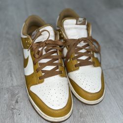Nike Dunks