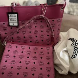 MCM MEDIUM TOTE SET BARBIE PINK