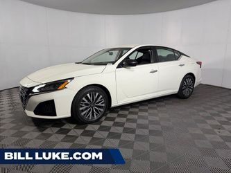 2025 Nissan Altima
