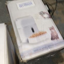 Automatic Pet Feeder