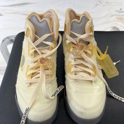 Jordan 5  X Off White Sail Size https://offerup.com/redirect/?o=OC5VUw== Pre-owned 