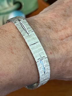 Vintage Sterling Silver Fancy Bracelet