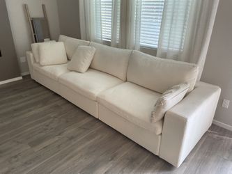 Couch from 7th Avenue (3 Seat Modular)