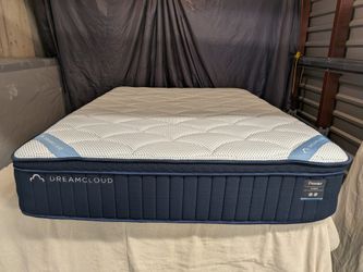Queen Mattress - DreamCloud Premier Hybrid, $430