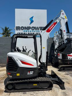 2018 Bobcat E32 Mini Excavator