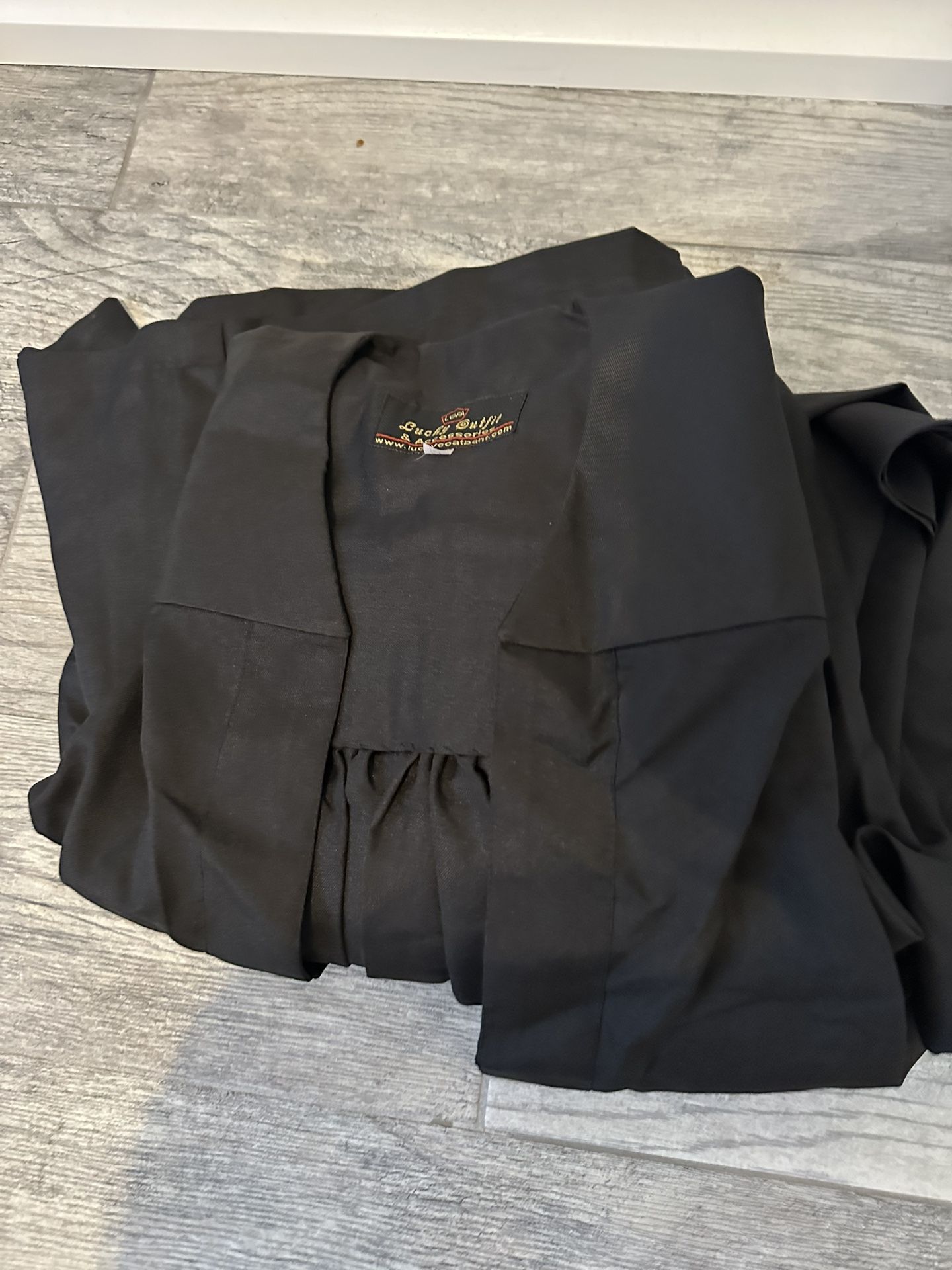 Graduation gown