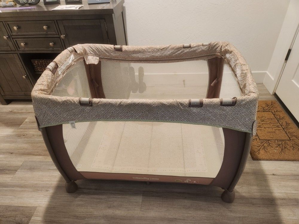 Playpen