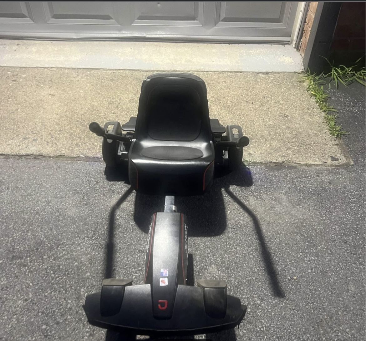 Jetson Hoverboard And Jetson Hoverboard Seat Attachment