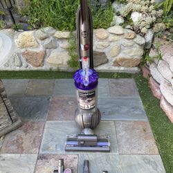 Dyson Vacuum  Animal + With Attachments