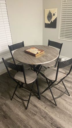 Indoor/ outdoor dining set