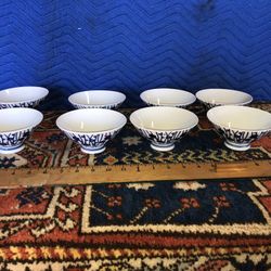 8 Chinese Vintage Rice Bowls 