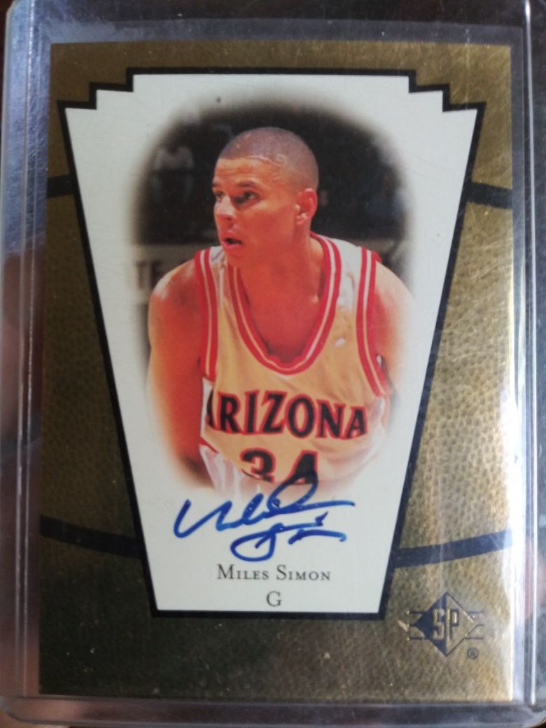MILES SIMON AUTO. ROOKIE 98 SPx