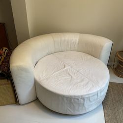 White Leather Couch Sofa Love Seat