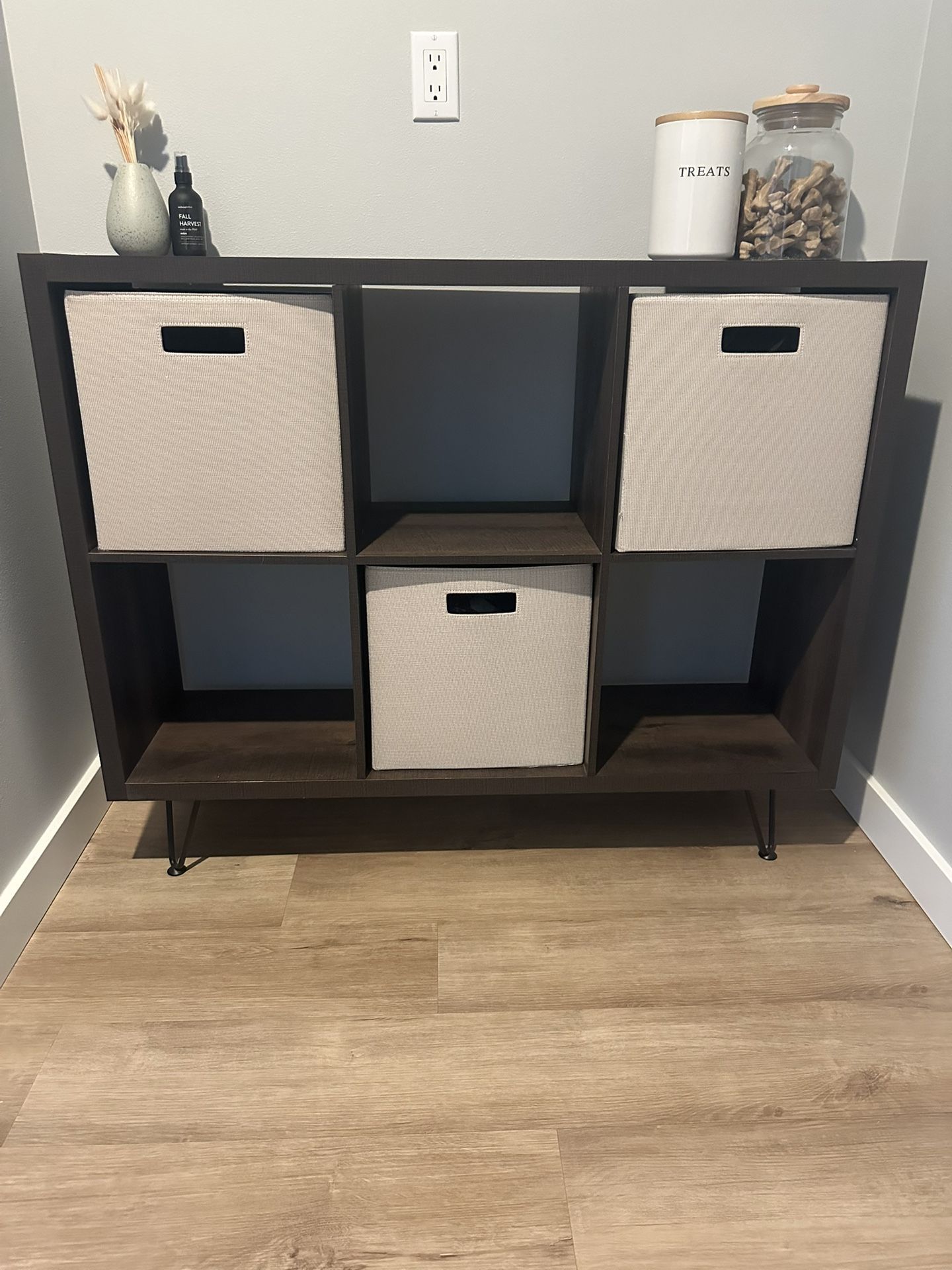 Cube Organizer Shelf