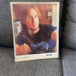 Country Music fans!!!!!! Signed 8x10 Keith Urban Photo