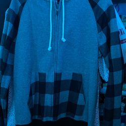 Arizona sweater size small