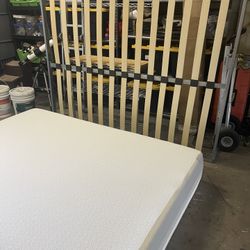 Queen Sise Bed frame And Mattress 